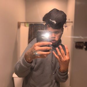 Meet your Posher, Deandre